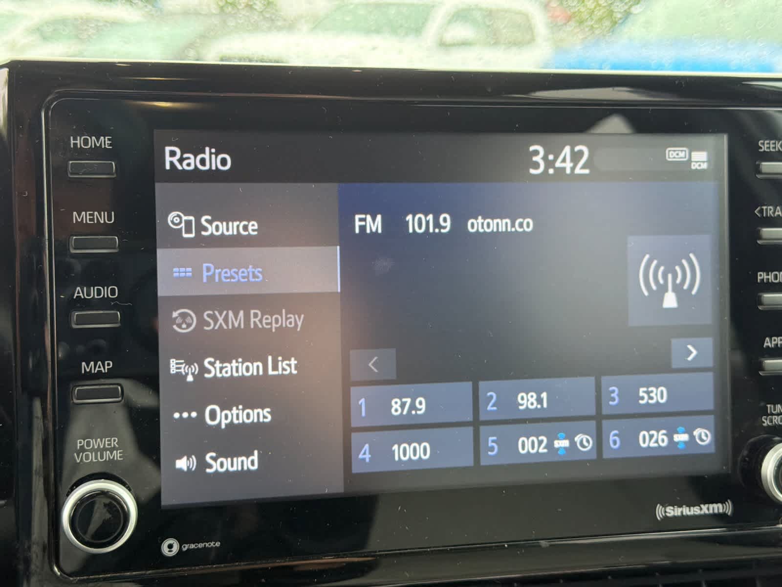 Used 2022 Toyota Corolla Cross LE FWD image 18