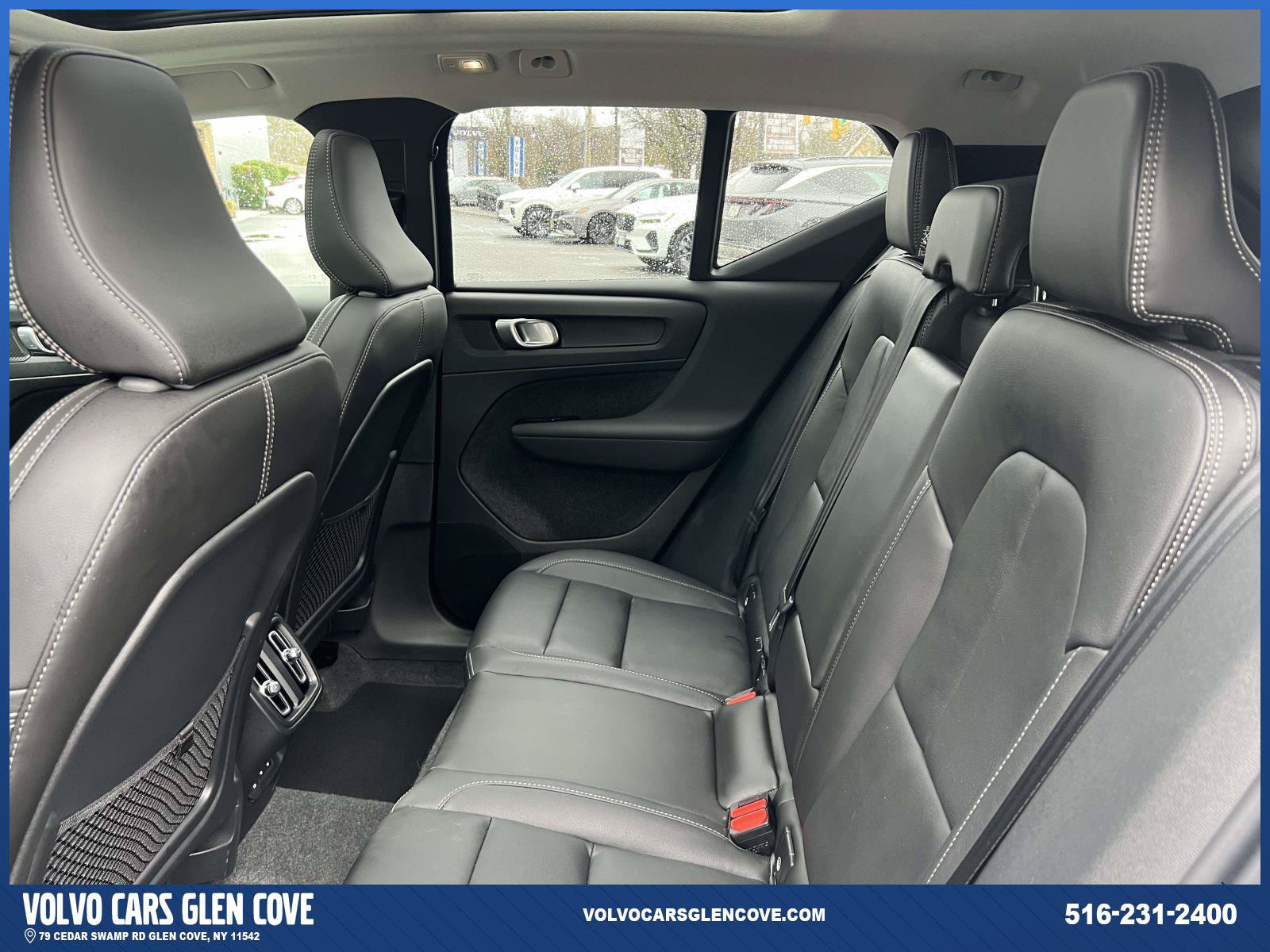 Used 2026 Volvo XC40 B5 Ultra w/ Climate Package AWD/4WD image 9