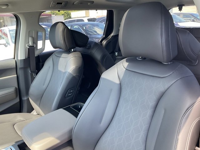 New 2026 Kia Carnival SX image 41