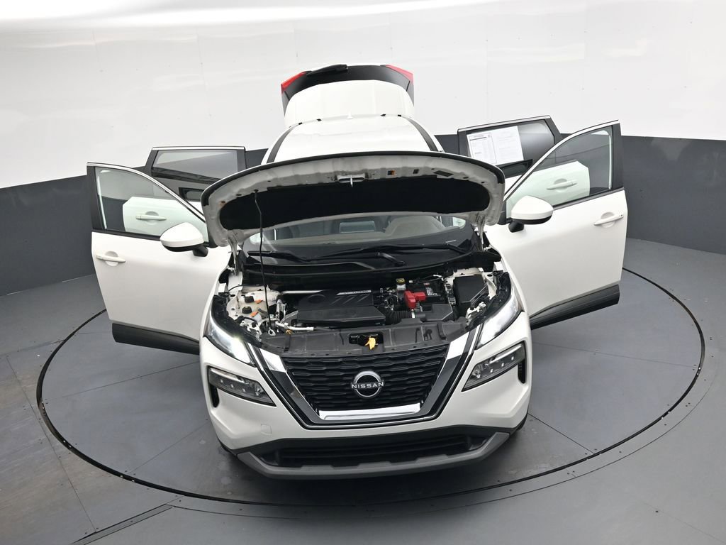Used 2023 Nissan Rogue SV image 45