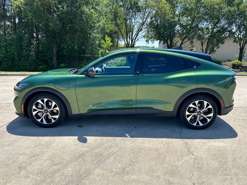 Used 2025 Ford Mustang Mach-E Select w/ Comfort Package Lite RWD image 2