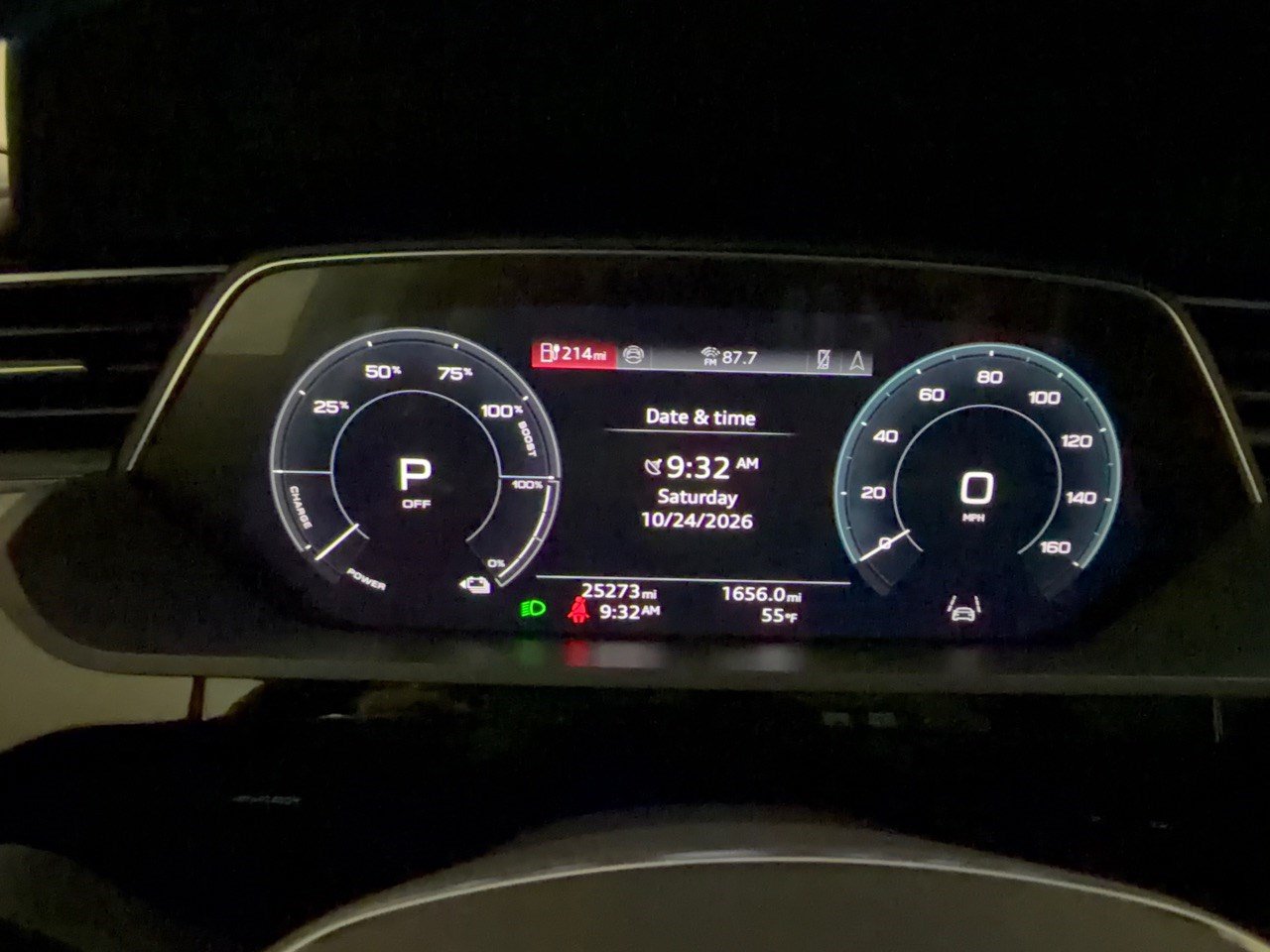Certified 2024 Audi Q8 e-tron Premium Plus AWD/4WD image 26