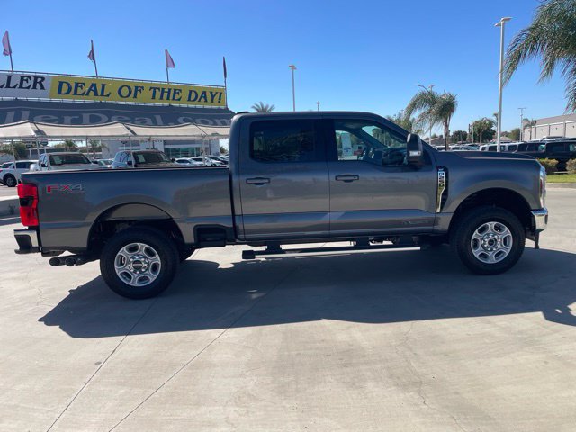 New 2026 Ford F250 XLT w/ XLT Premium Package AWD/4WD image 6