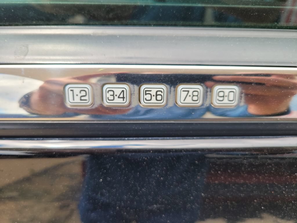 Used 2017 Lincoln Navigator Reserve AWD/4WD image 15