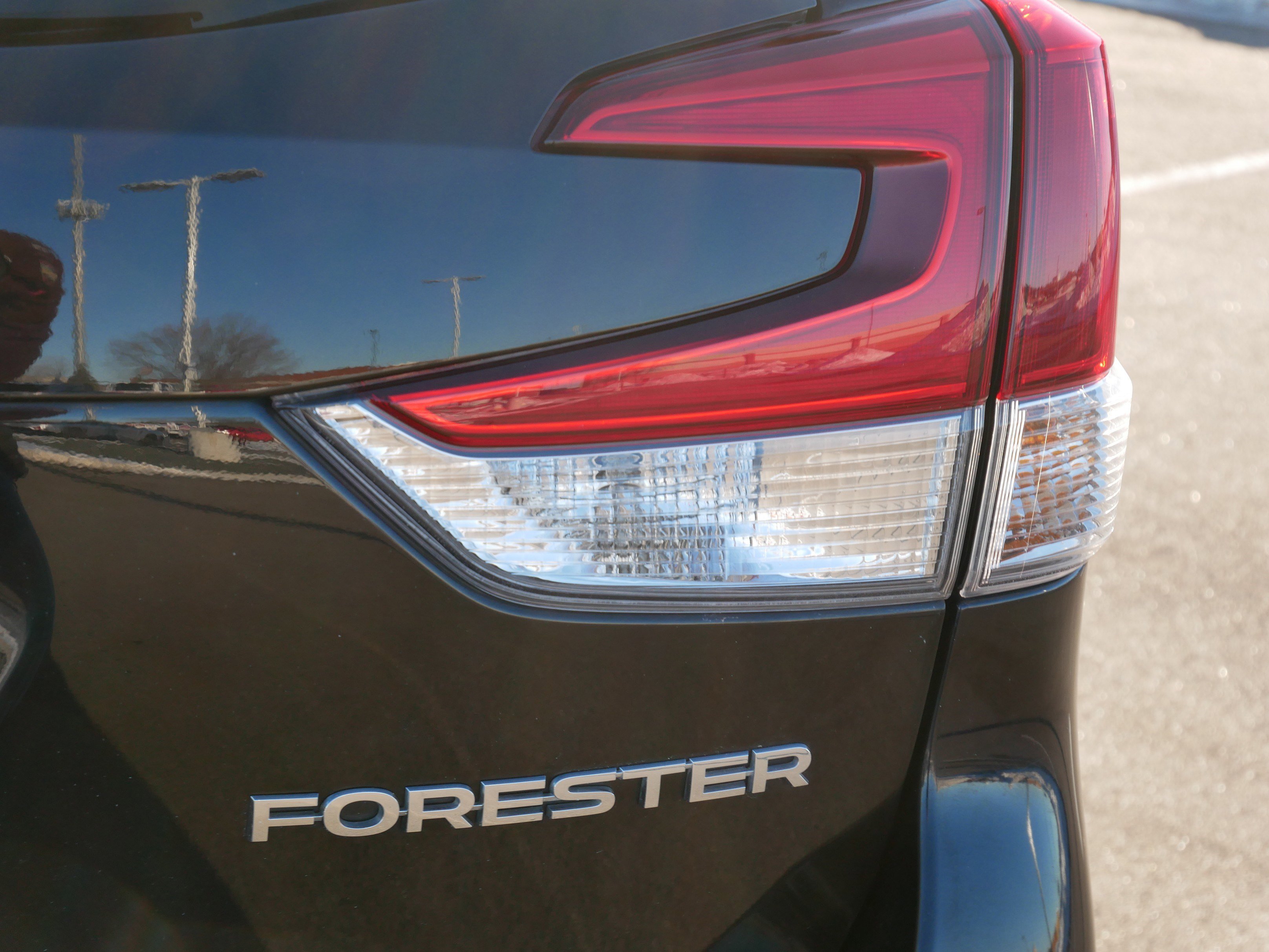 Used 2021 Subaru Forester Limited w/ Popular Package #3 image 17