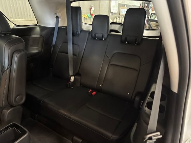 Certified 2024 Nissan Pathfinder SL w/ SL Premium Package AWD/4WD image 13