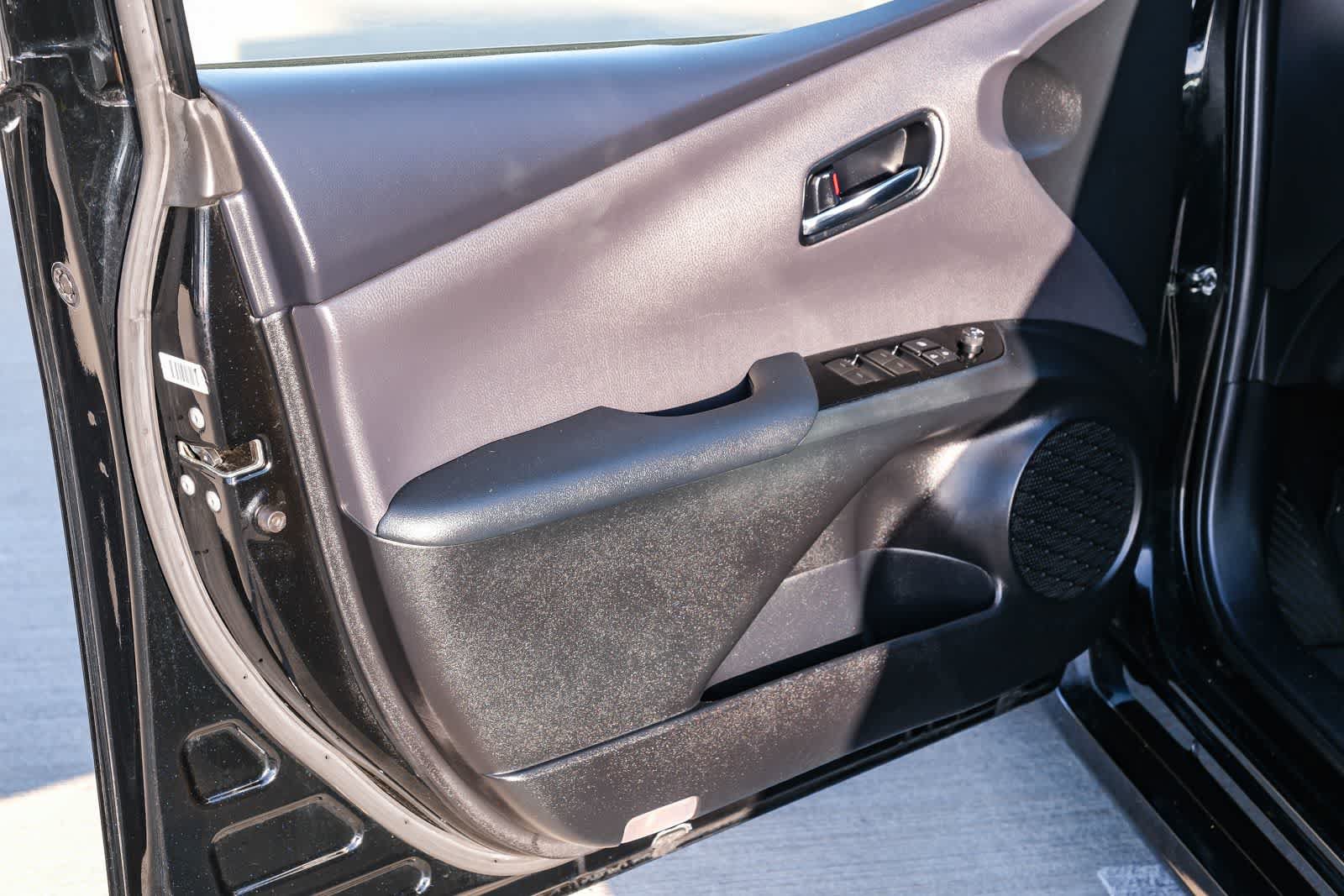 Certified 2020 Toyota Prius Prime Limited w/ Carpet Mat Package FWD image 23