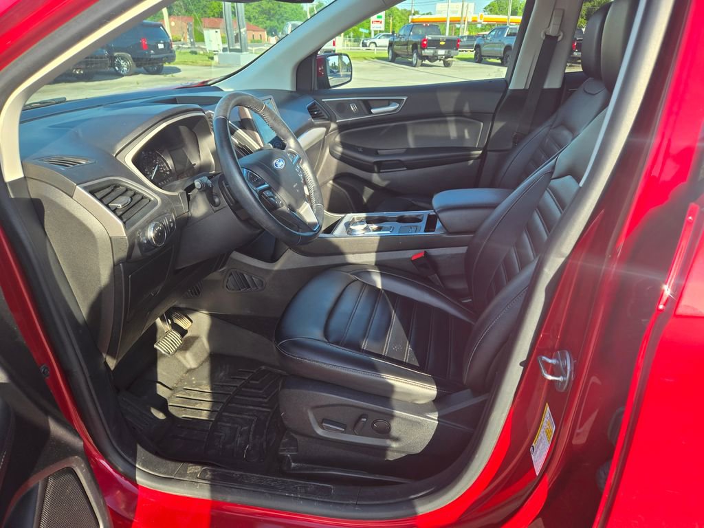 Used 2021 Ford Edge SEL w/ Convenience Package AWD/4WD image 7