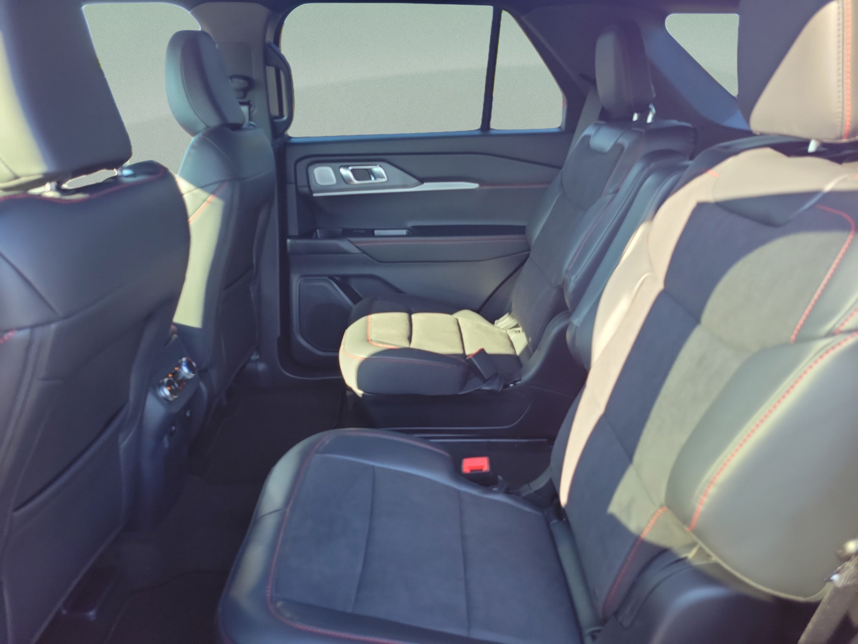 New 2026 Ford Explorer ST w/ Sun And Sound Package AWD/4WD image 9