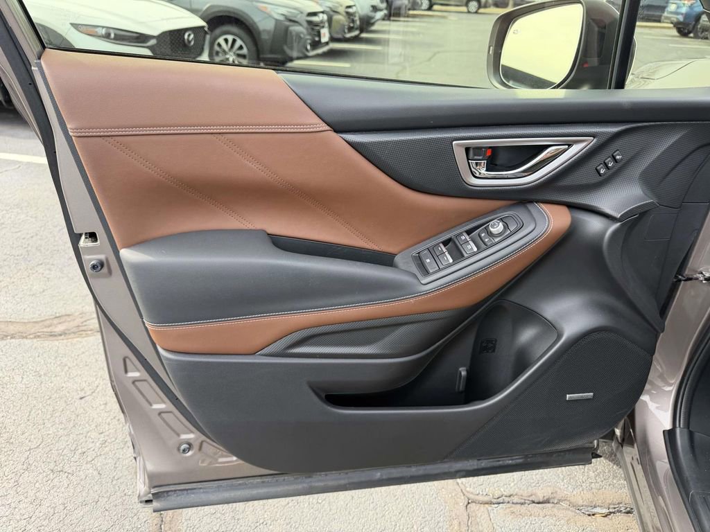 Used 2022 Subaru Forester Touring w/ Popular Package #2 image 16