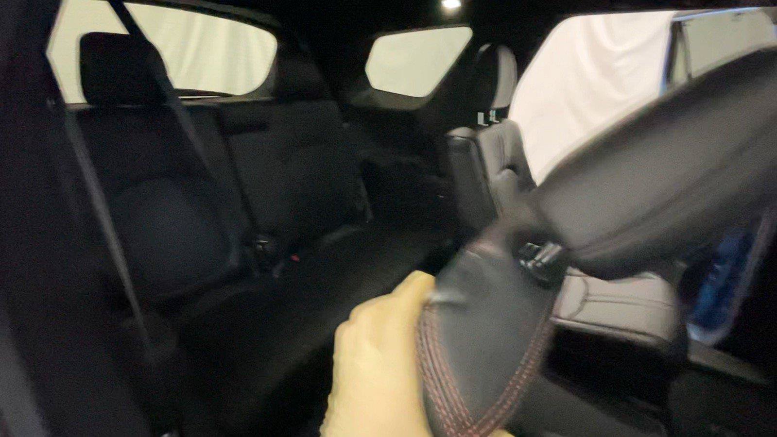 Used 2025 Honda Pilot TrailSport image 24