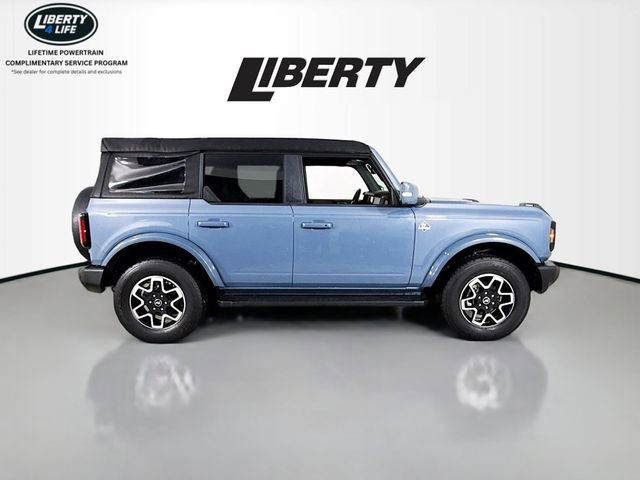 Used 2023 Ford Bronco Outer Banks image 8