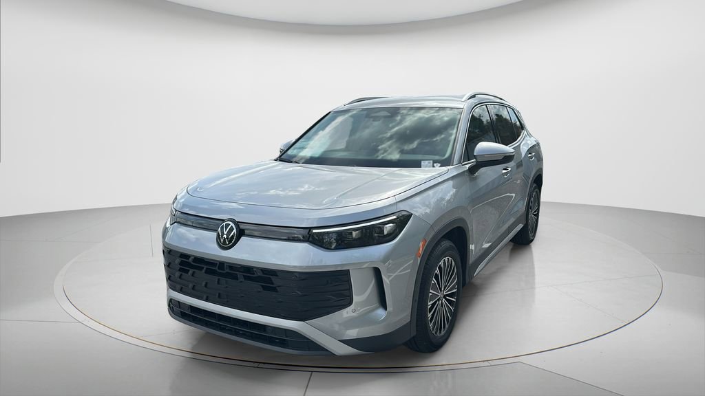 New 2026 Volkswagen Tiguan S image 1