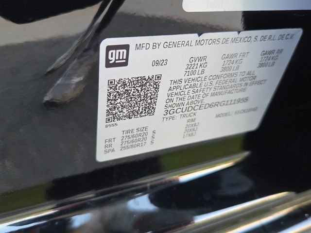 Used 2024 Chevrolet Silverado 1500 Custom Trail Boss AWD/4WD image 6