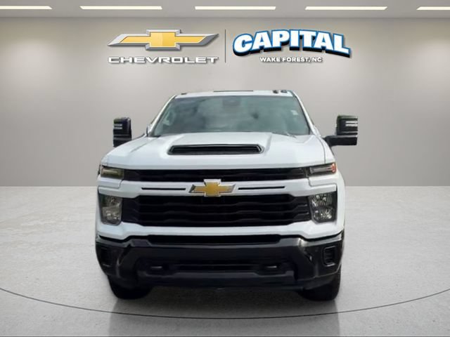 Used 2025 Chevrolet Silverado 2500 Custom w/ Custom Value Package AWD/4WD image 8