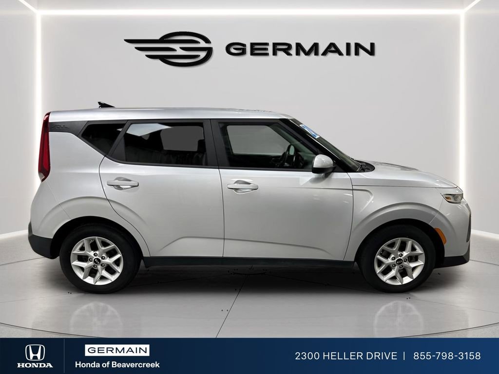 Used 2020 Kia Soul S image 9