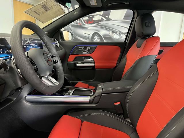 New 2026 Mercedes-Benz GLA 35 AMG 4MATIC image 18