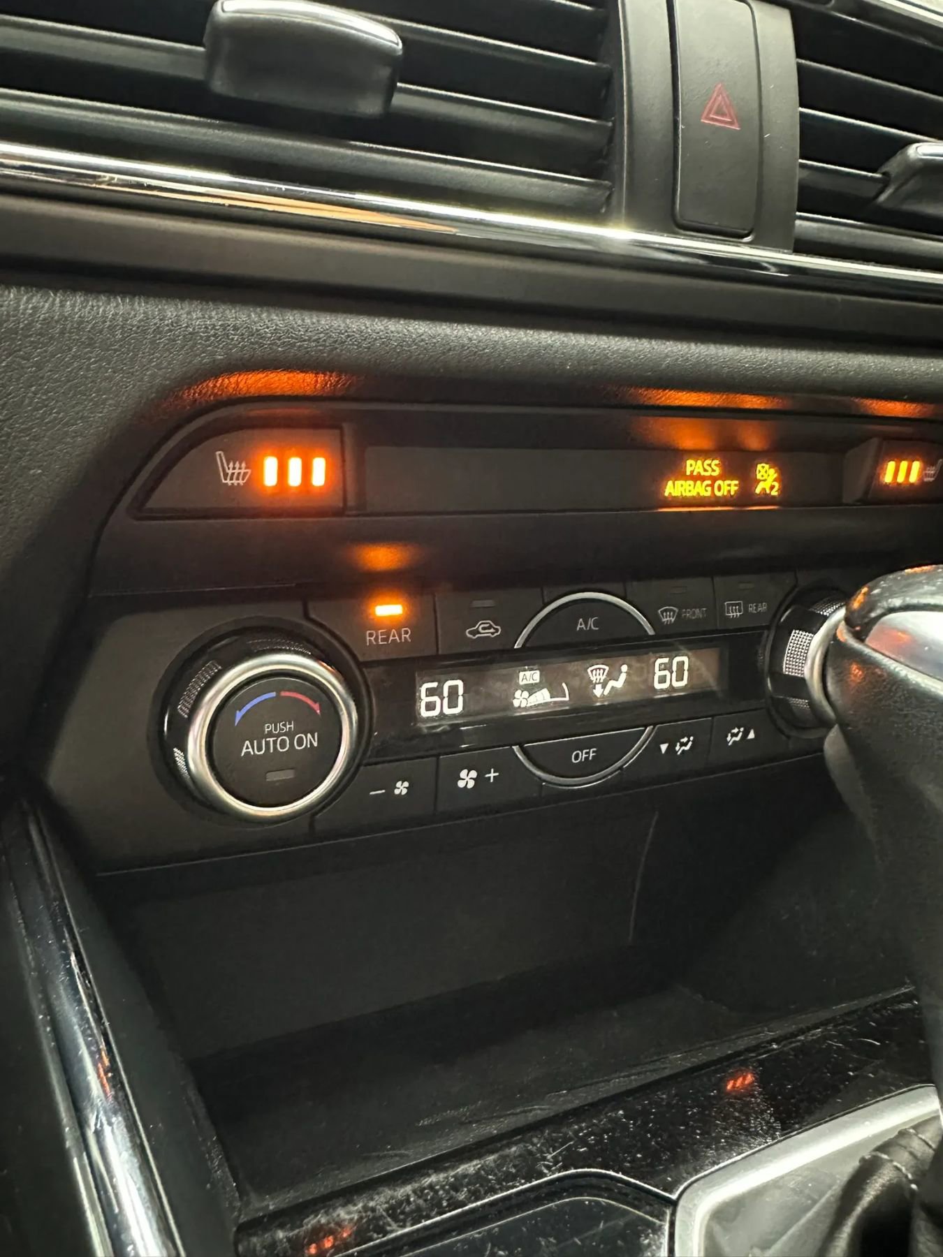 Used 2018 MAZDA CX-9 Touring FWD image 22