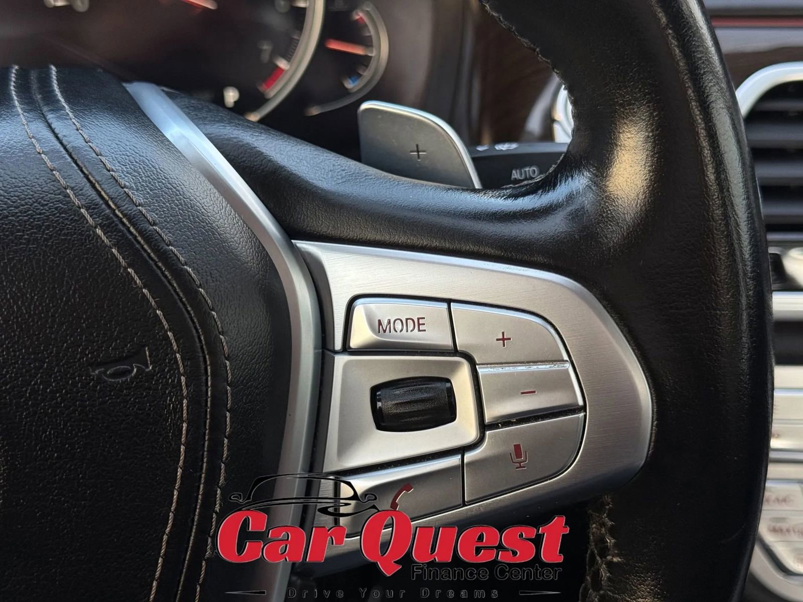 Used 2018 BMW 750i xDrive image 39