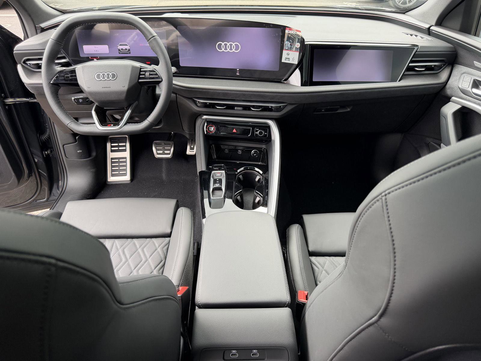 New 2026 Audi SQ5 Premium Plus image 16