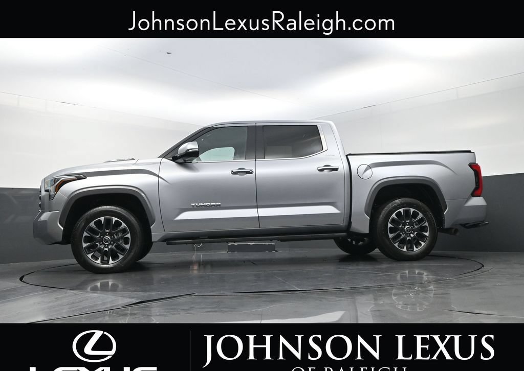 Used 2024 Toyota Tundra Limited AWD/4WD image 22