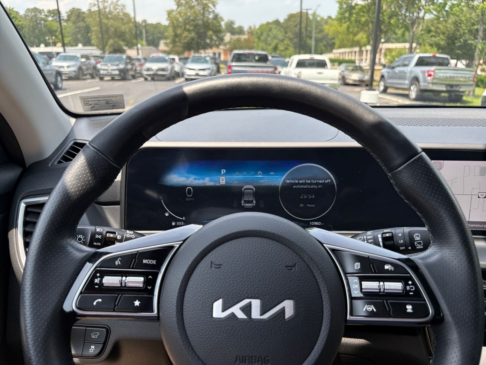 Used 2024 Kia Seltos SX w/ SX Sunroof Package AWD/4WD image 23