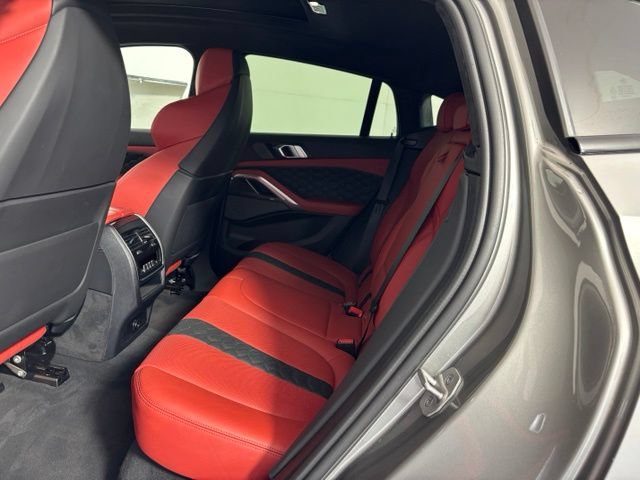 Used 2023 BMW X6 M AWD/4WD image 19