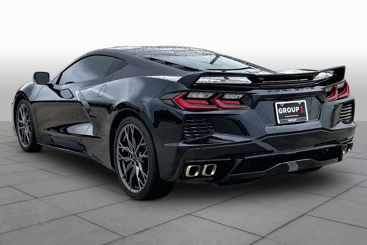 Used 2023 Chevrolet Corvette Stingray Coupe w/ Z51 Performance Package RWD image 11