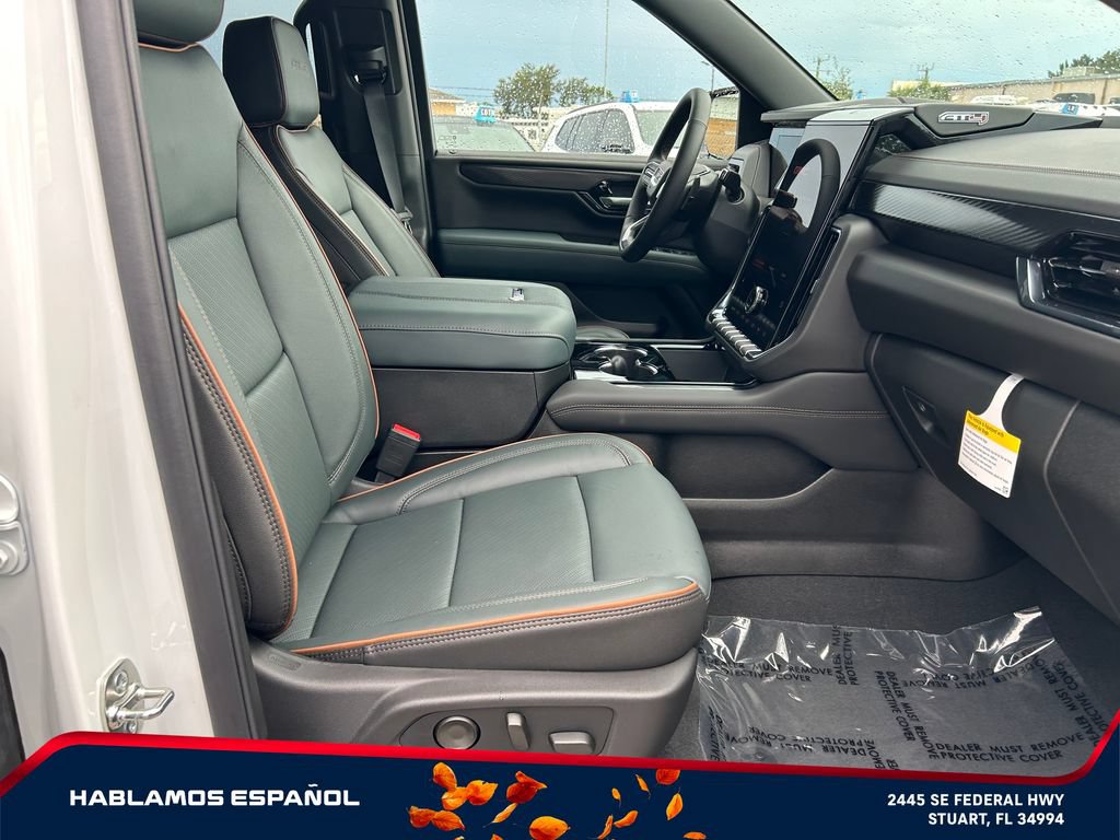 New 2026 GMC Yukon AT4 w/ AT4 Premium Package AWD/4WD image 20