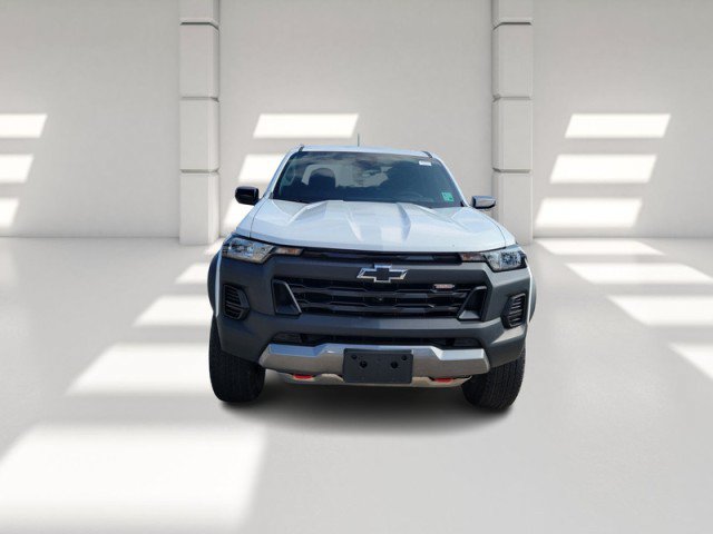 Used 2023 Chevrolet Colorado Trail Boss w/ LPO, Skid Plate Package AWD/4WD image 2
