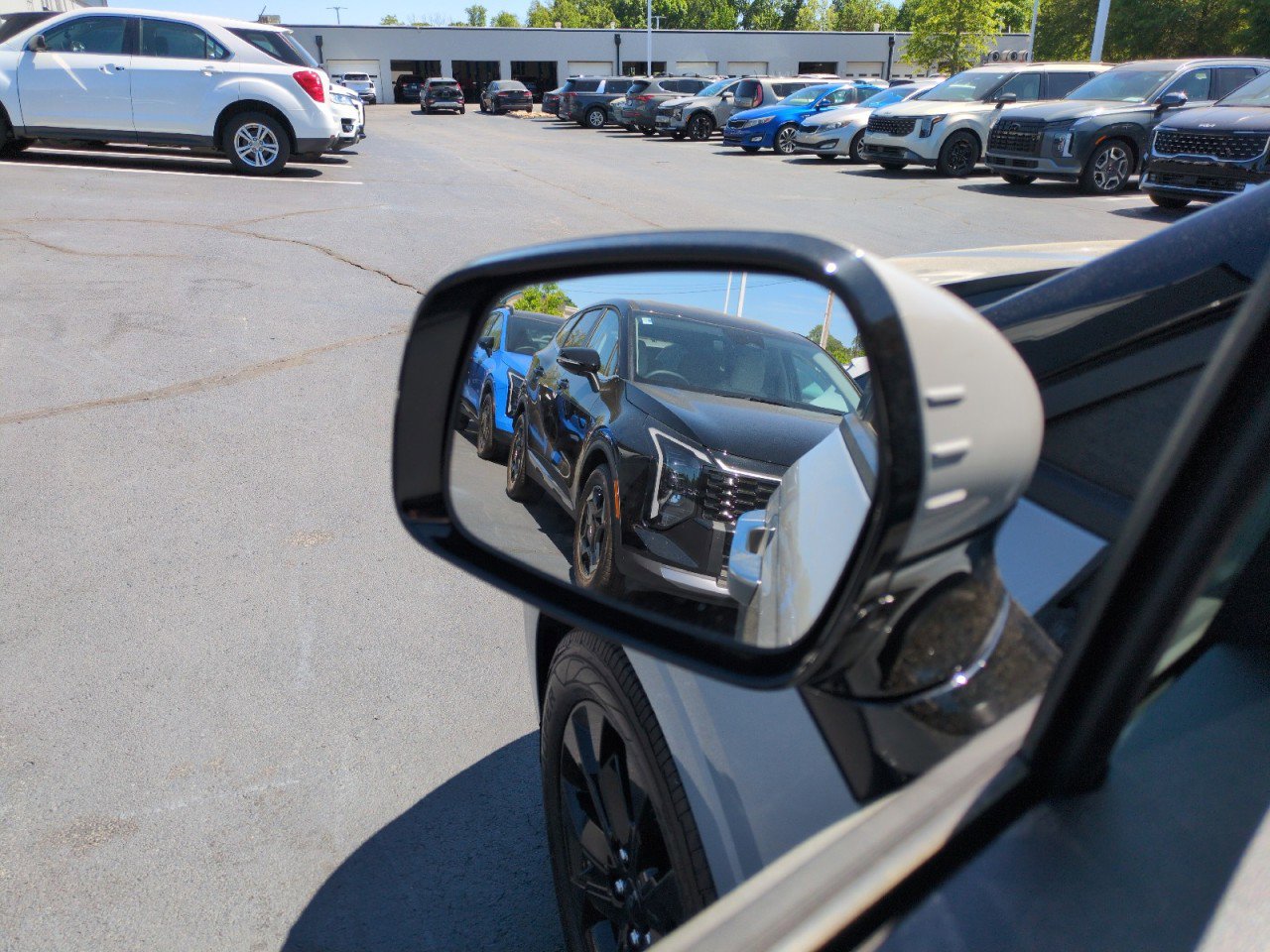 Used 2022 Kia Carnival SX Prestige FWD image 14