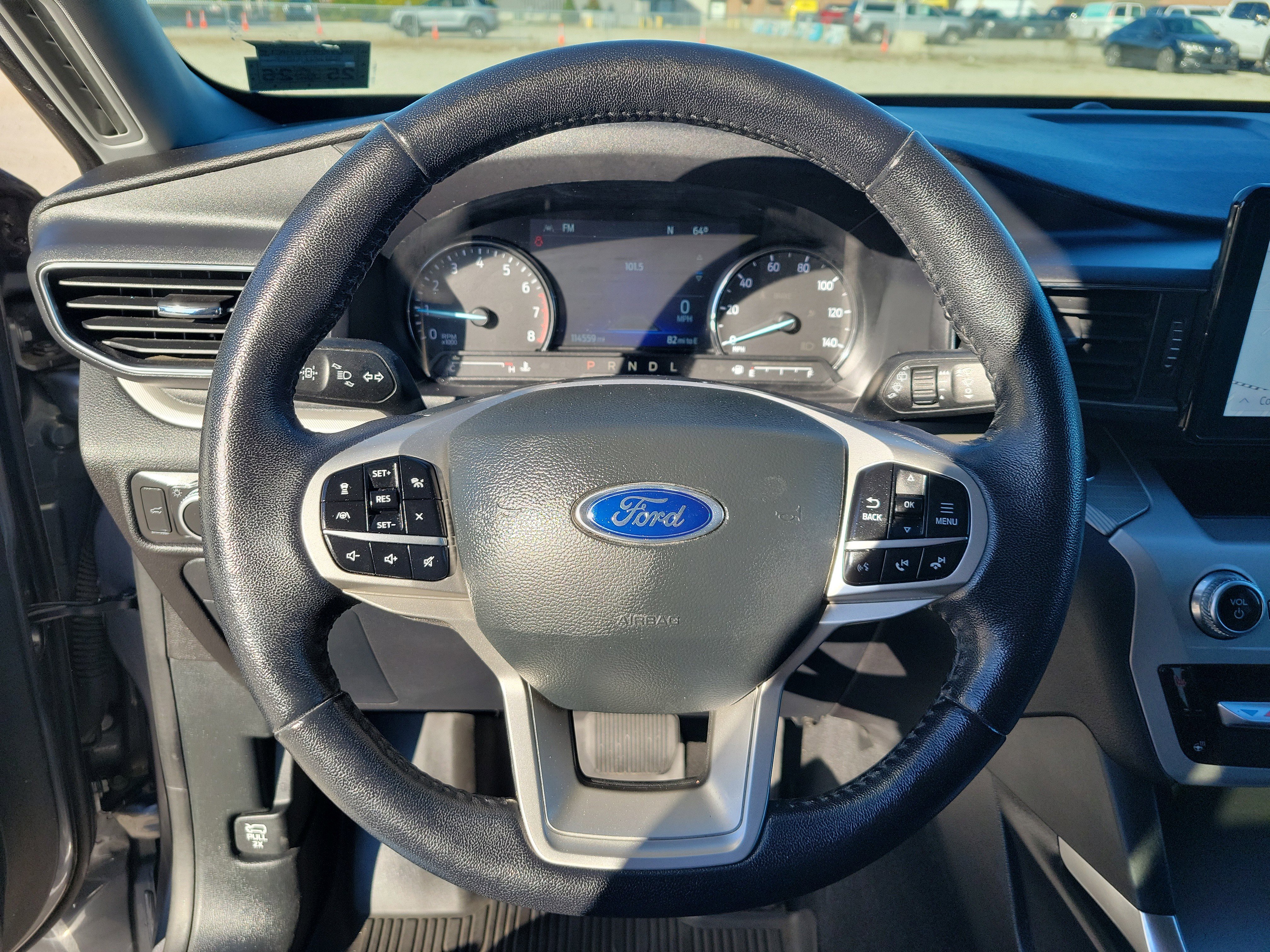 Used 2022 Ford Explorer XLT w/ Equipment Group 202A image 22