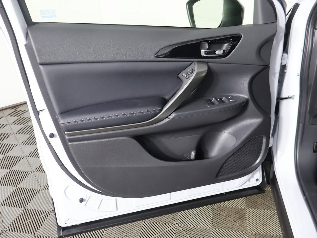 New 2026 Mitsubishi Eclipse Cross SEL image 23