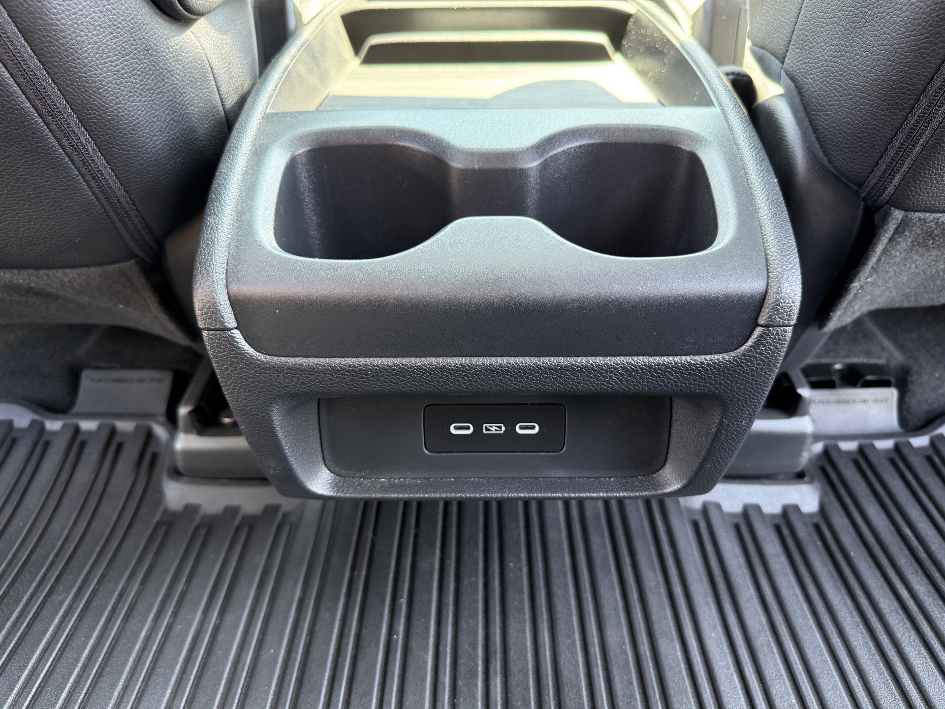 Used 2026 Honda Odyssey Elite image 35