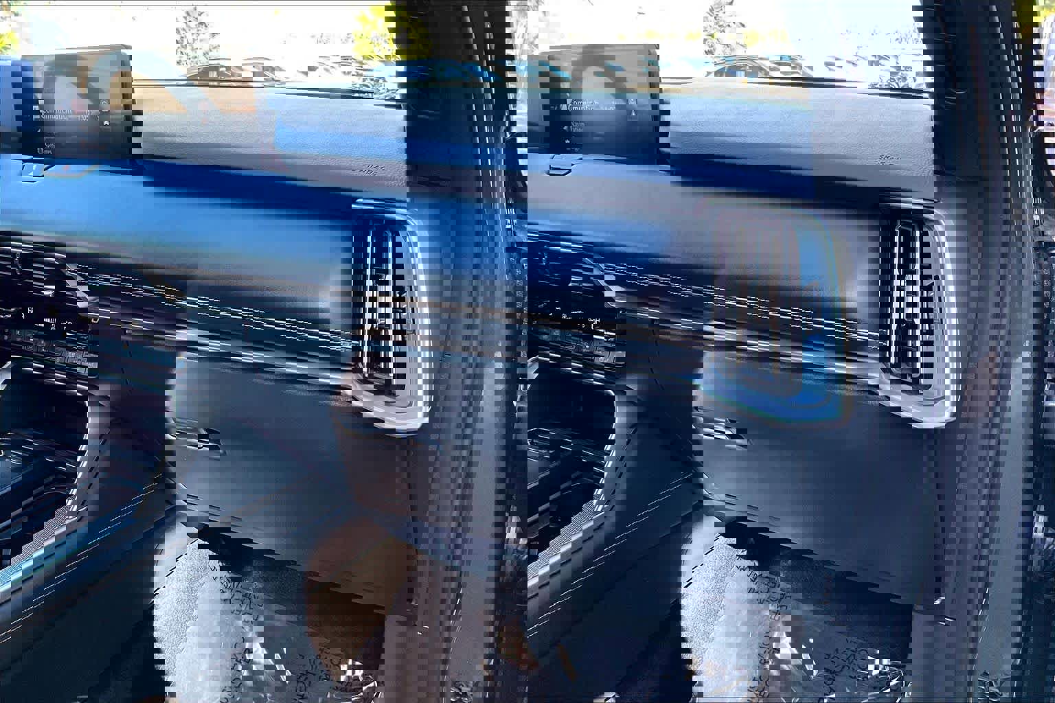 Used 2024 MAZDA CX-90 3.3 Turbo w/ Premium Plus Pkg image 18