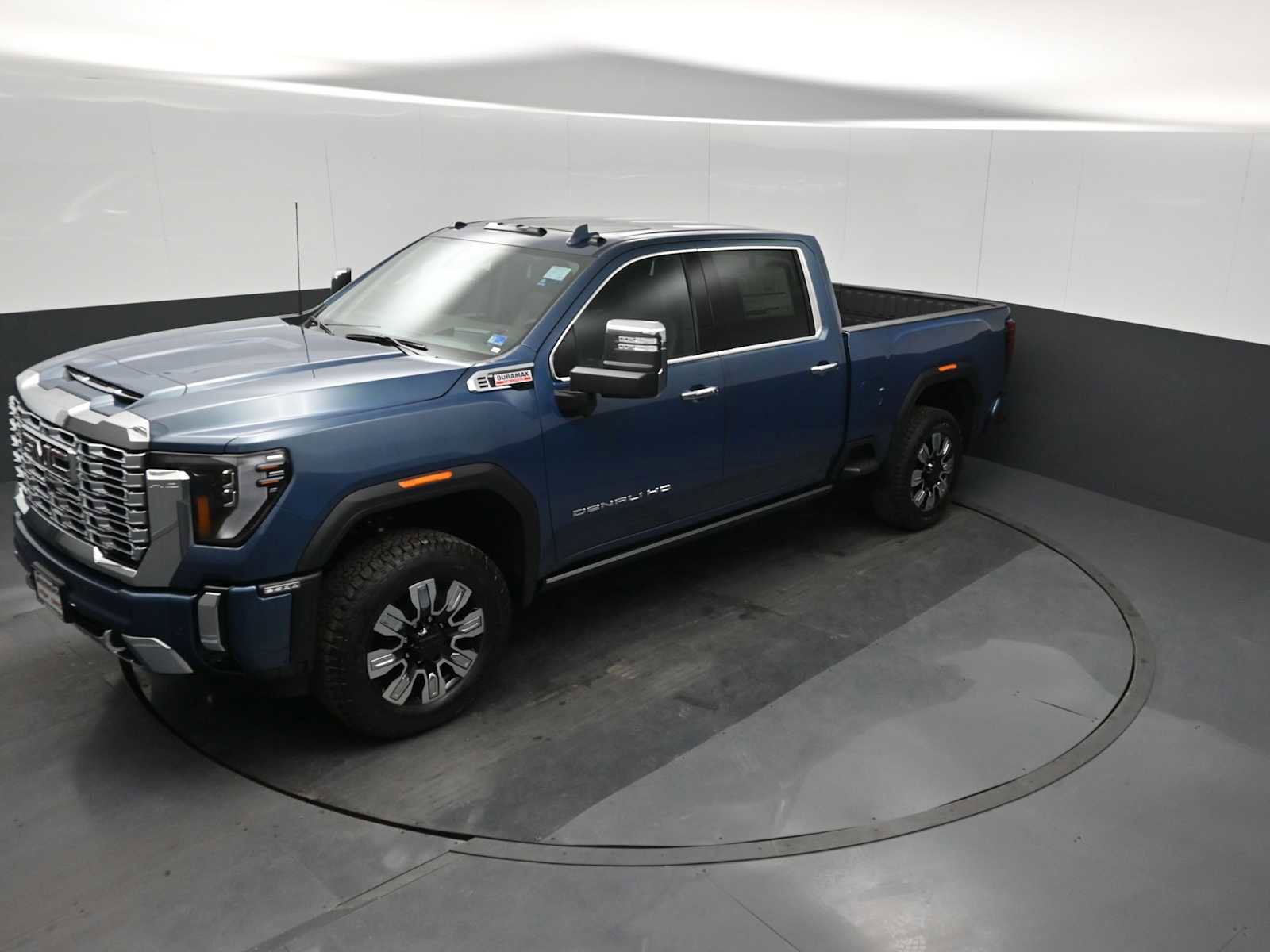New 2026 GMC Sierra 2500 Denali w/ Denali Reserve Package image 27