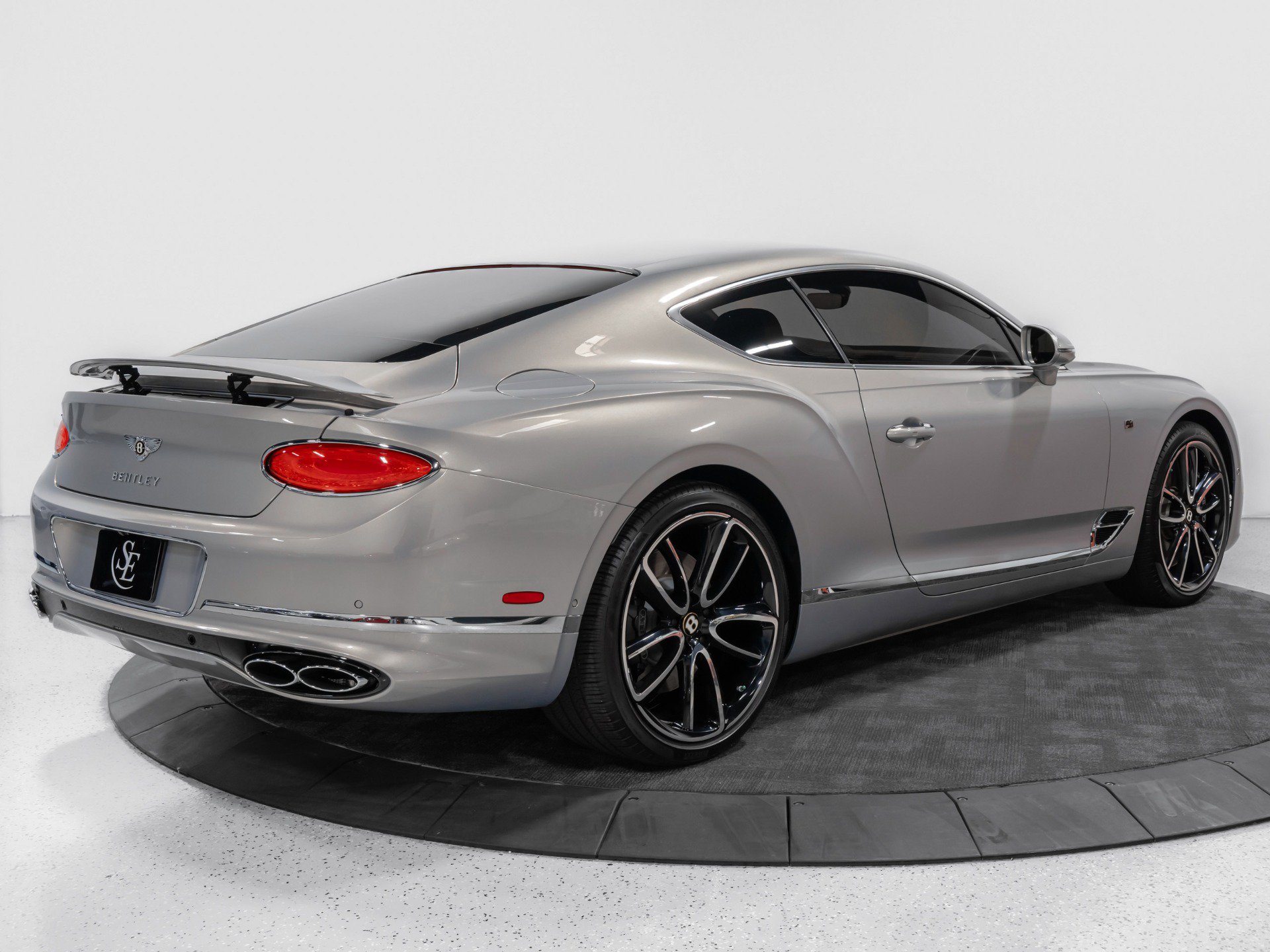 Used 2020 Bentley Continental GT V8 First Edition AWD/4WD image 9
