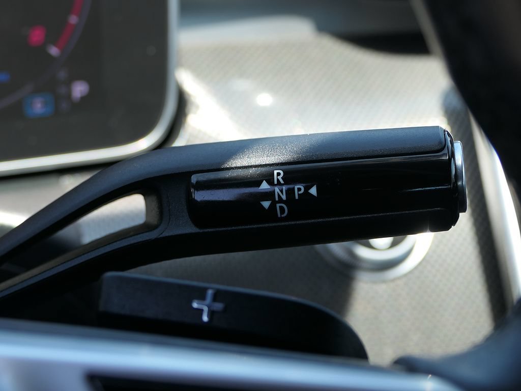 Used 2023 Mercedes-Benz C 300 Sedan image 15