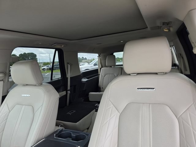 Certified 2024 Ford Expedition Max Platinum AWD/4WD image 9