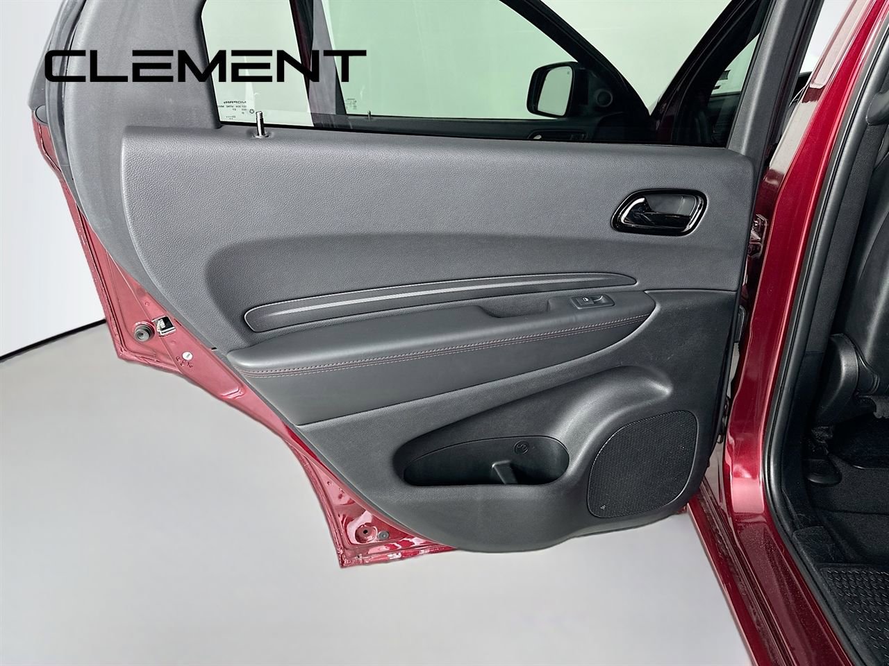 Used 2023 Dodge Durango GT image 31