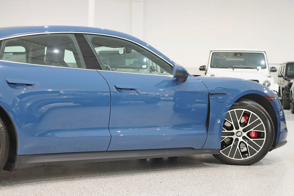 Used 2021 Porsche Taycan 4S image 11