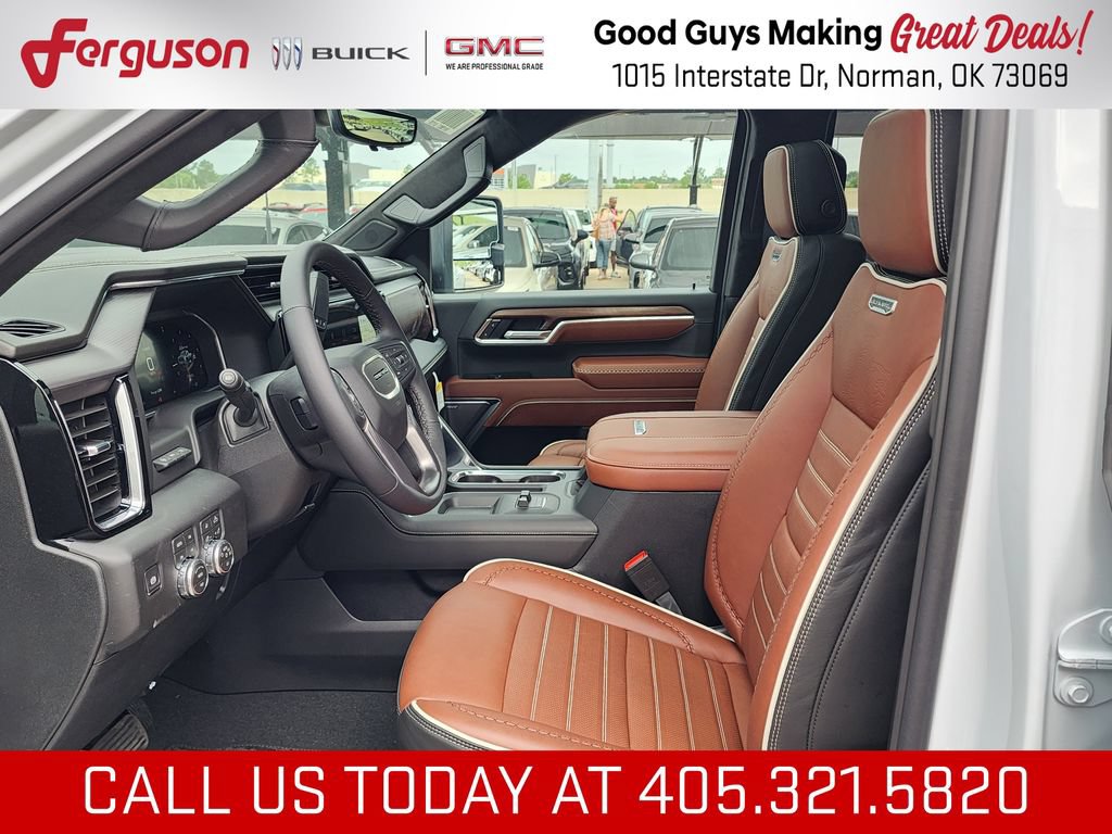New 2026 GMC Sierra 3500 Denali Ultimate AWD/4WD image 17