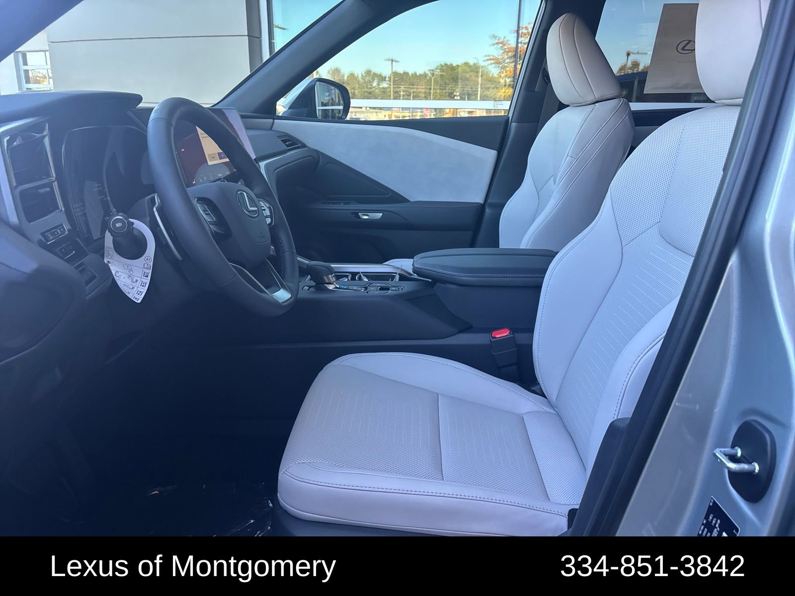 New 2026 Lexus TX 350 FWD image 9