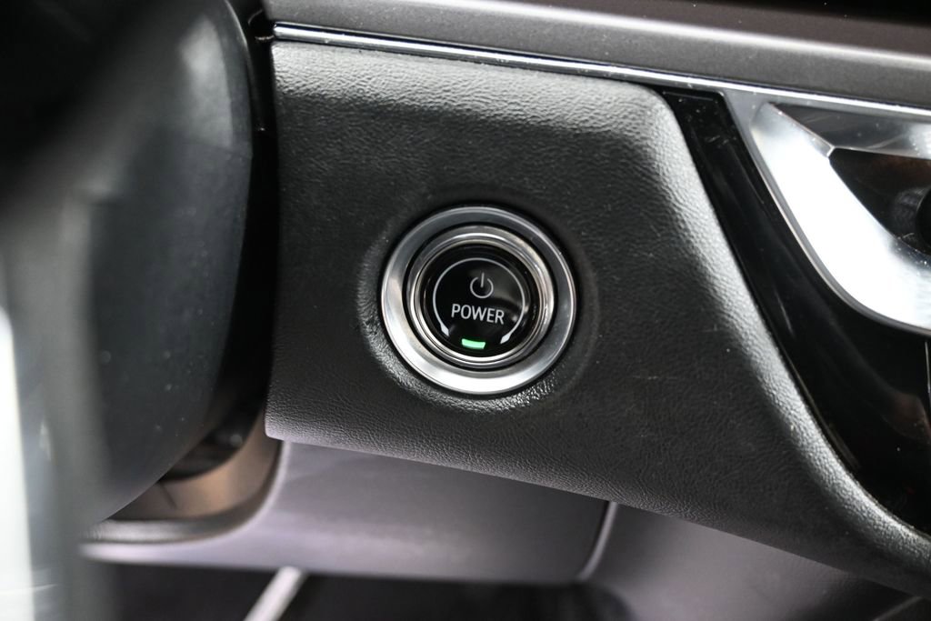 Used 2024 Cadillac Lyriq Tech RWD image 25