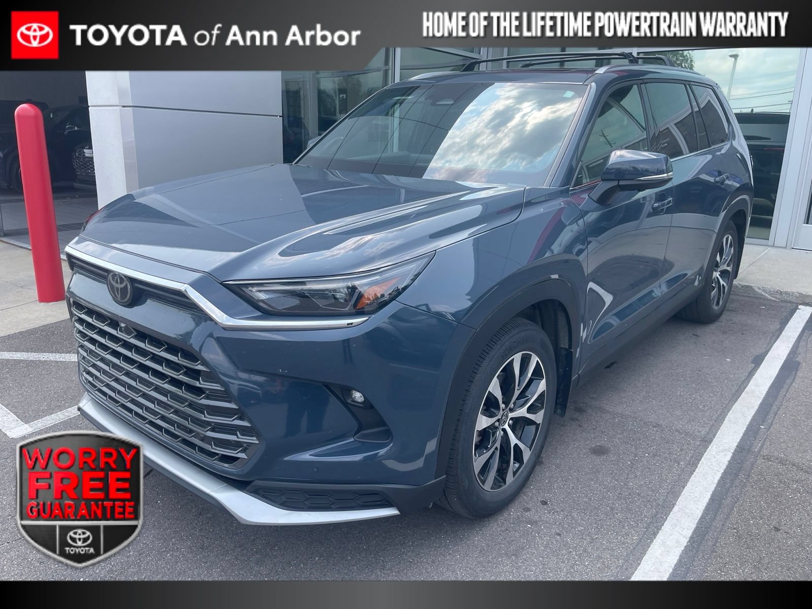 Used 2024 Toyota Grand Highlander AWD Hybrid