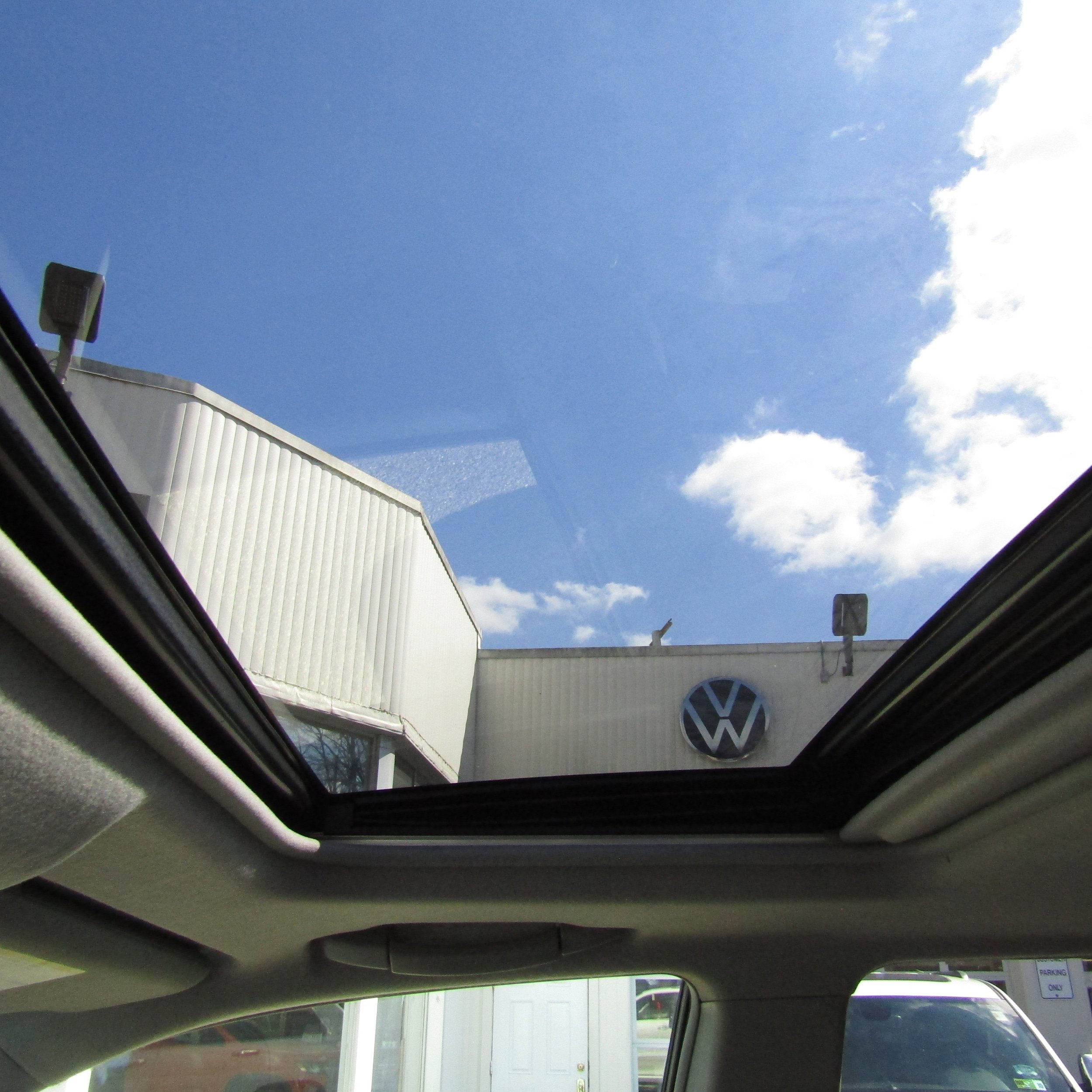 Used 2010 Toyota Highlander Limited image 18
