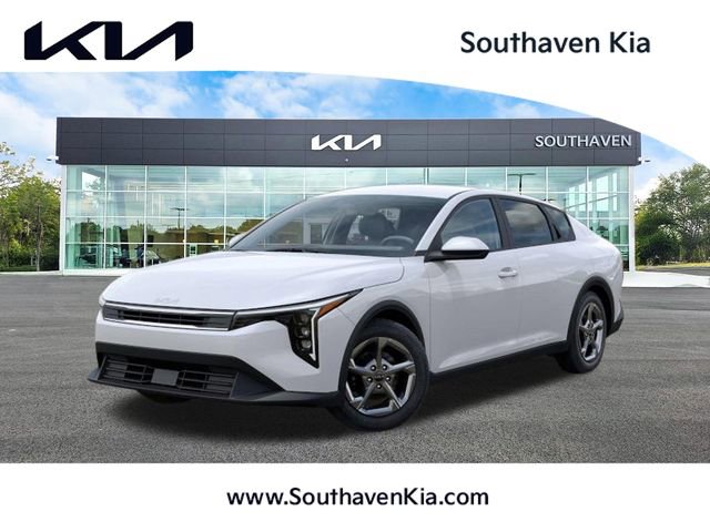 New 2026 Kia K4 LXS image 1