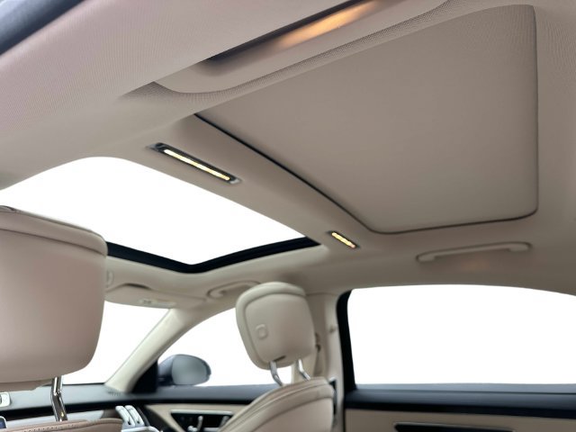 Certified 2022 Mercedes-Benz S 580 4MATIC Sedan image 12