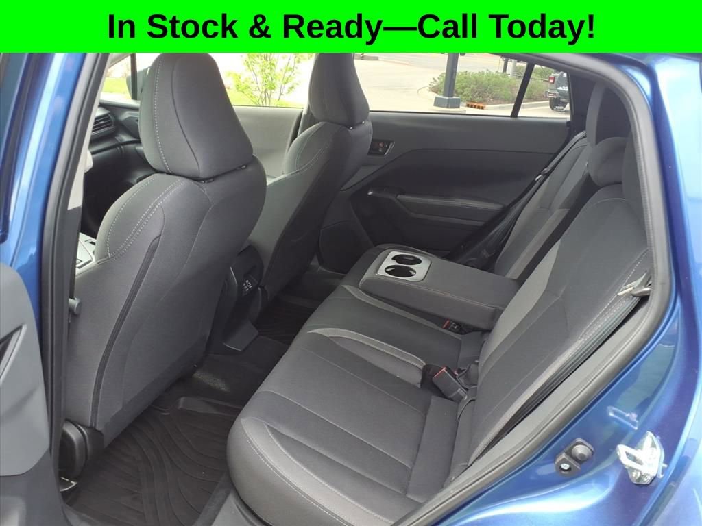 Used 2025 Subaru Crosstrek 2.0i Premium image 26