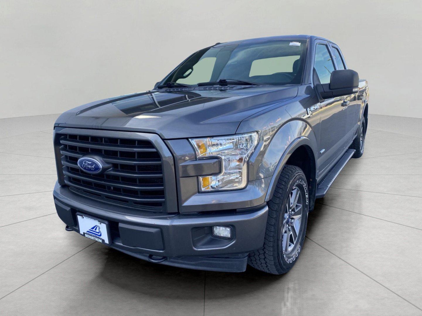 Certified 2017 Ford F150 XLT w/ Equipment Group 301A Mid AWD/4WD image 4